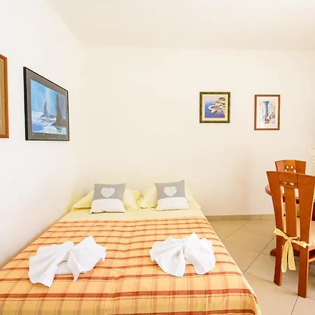 Apartment Mija *